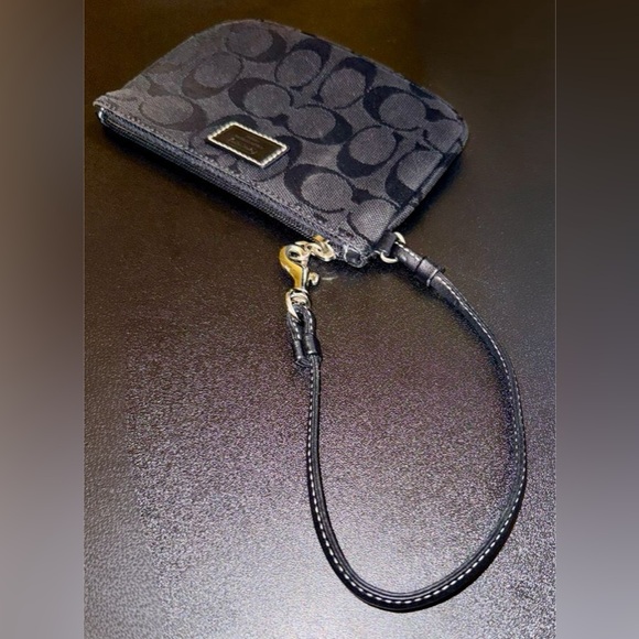 Coach Wristlet, Black w/Silver Hardware, Small, EUC - Picture 5 of 6